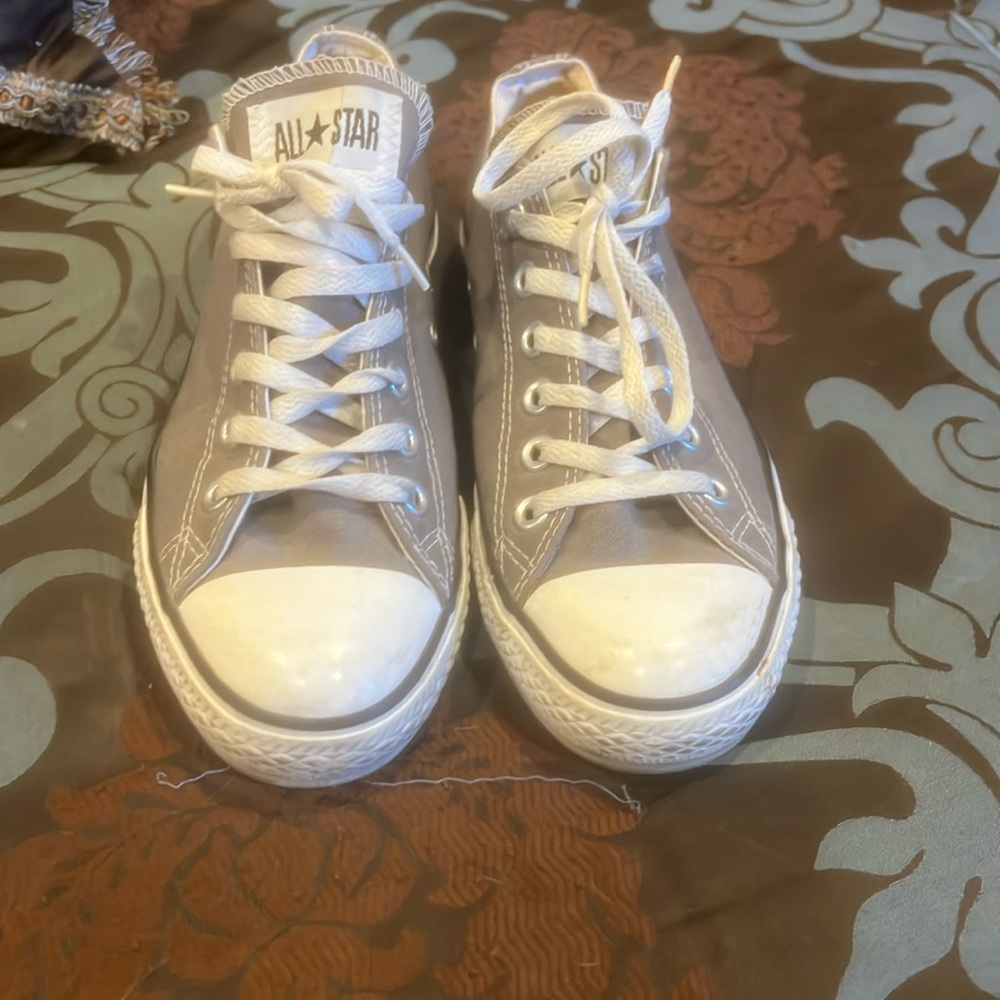 Converse Chuck Taylor’s